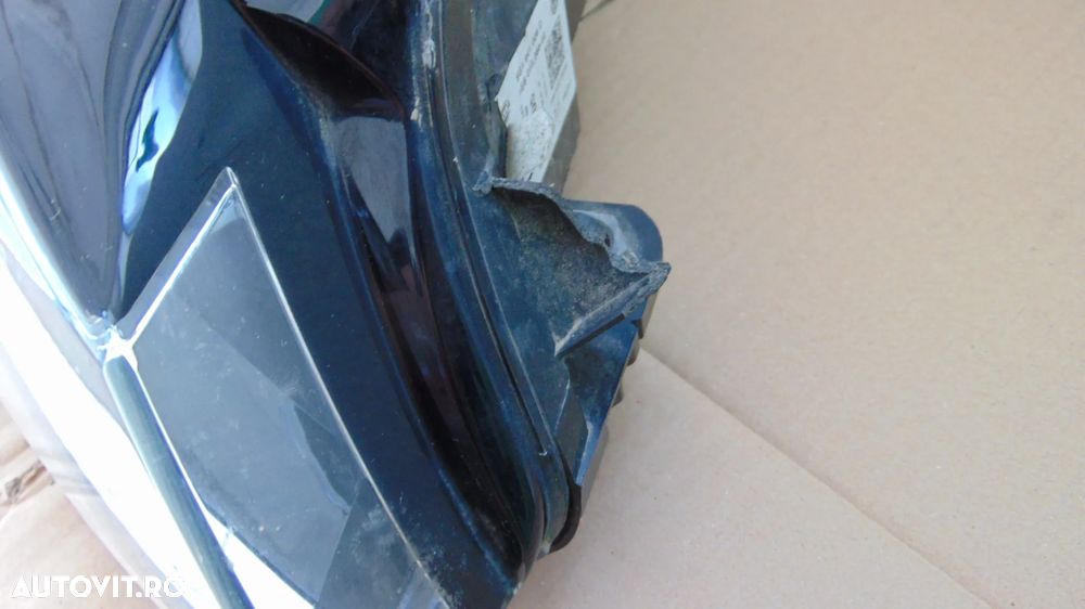 Far Led dreapta Volkswagen Golf 7 an 2017 COD 5G1941006D - 4