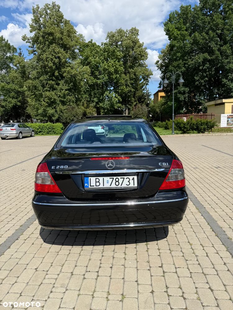 Mercedes-Benz Klasa E - 7