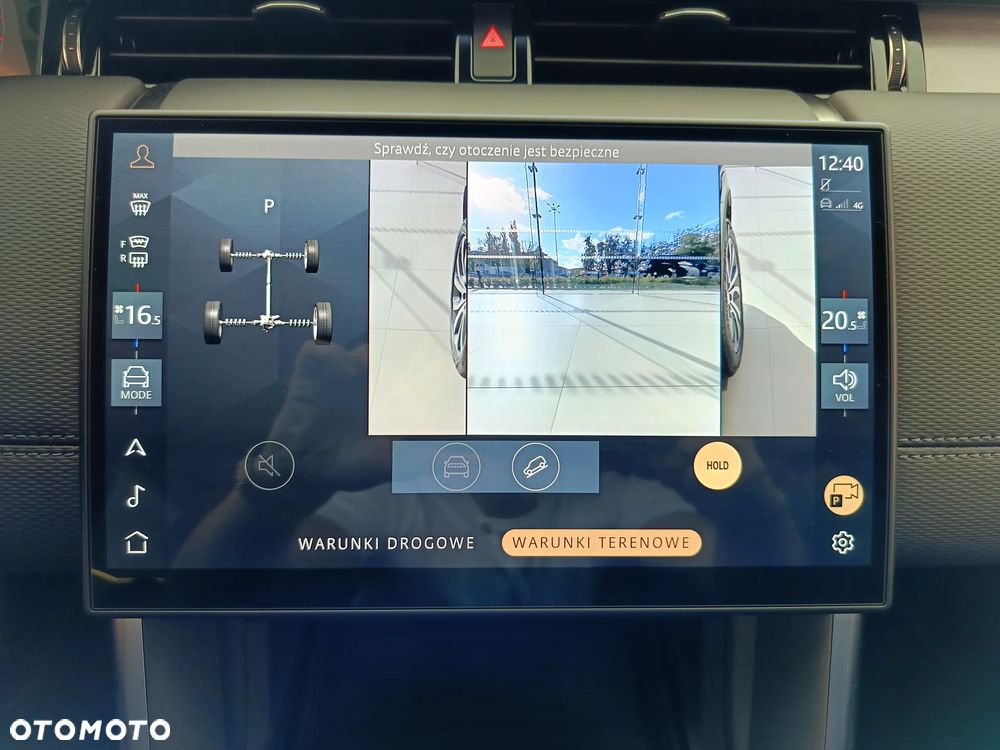 Land Rover Discovery Sport - 23