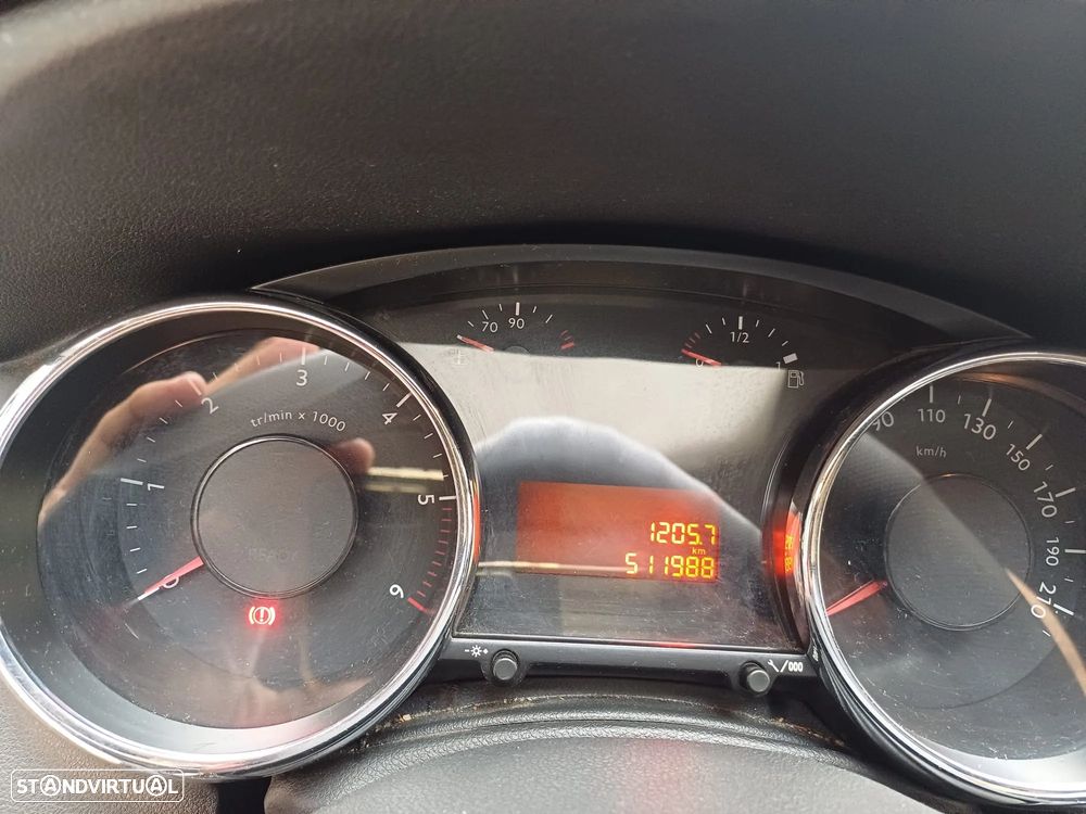 Peugeot 5008 HDI FAP 110 Access - 4