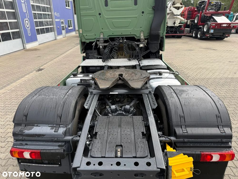 Mercedes-Benz ACTROS 1851 4x2 EURO6 CIĄGNIK SIODŁOWY Z HYDRAULIKĄ WYWROTU - 17