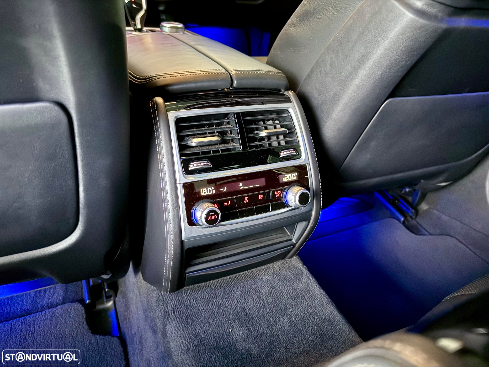 BMW 740 d xDrive Pack M - 44