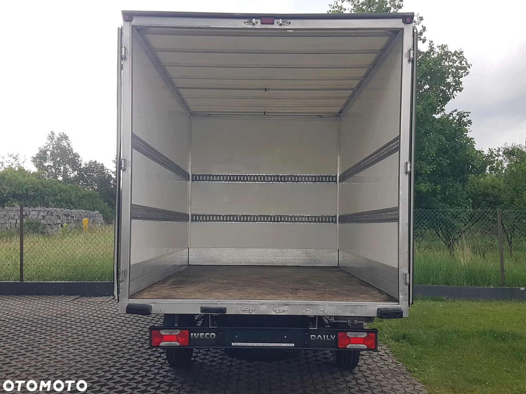 Iveco Daily 8EP KONTENER 4,14x2,21x2,20 KLIMA MANUAL KRAJOWY DMC 3500KG - 5