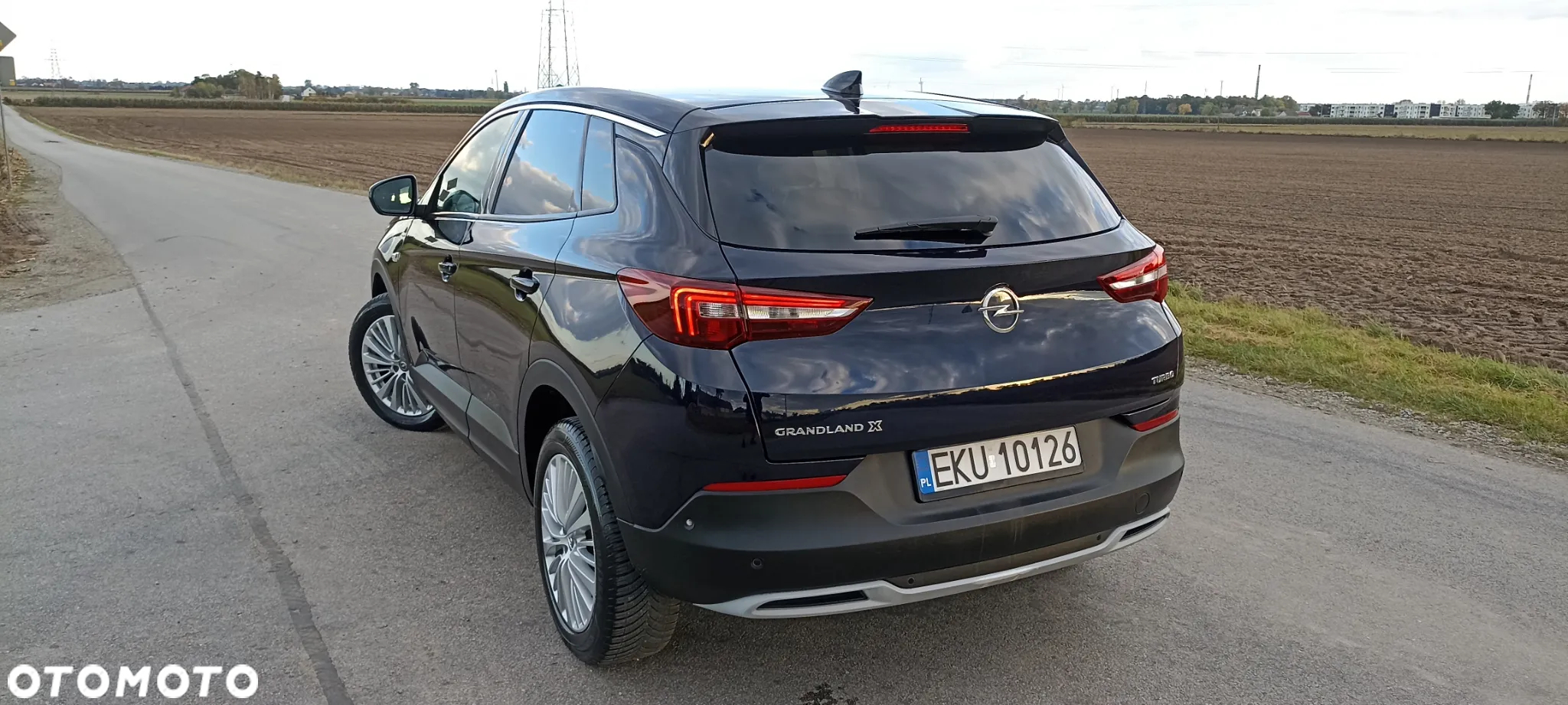 Opel Grandland X 1.2 T GPF Design Line S&S - 10