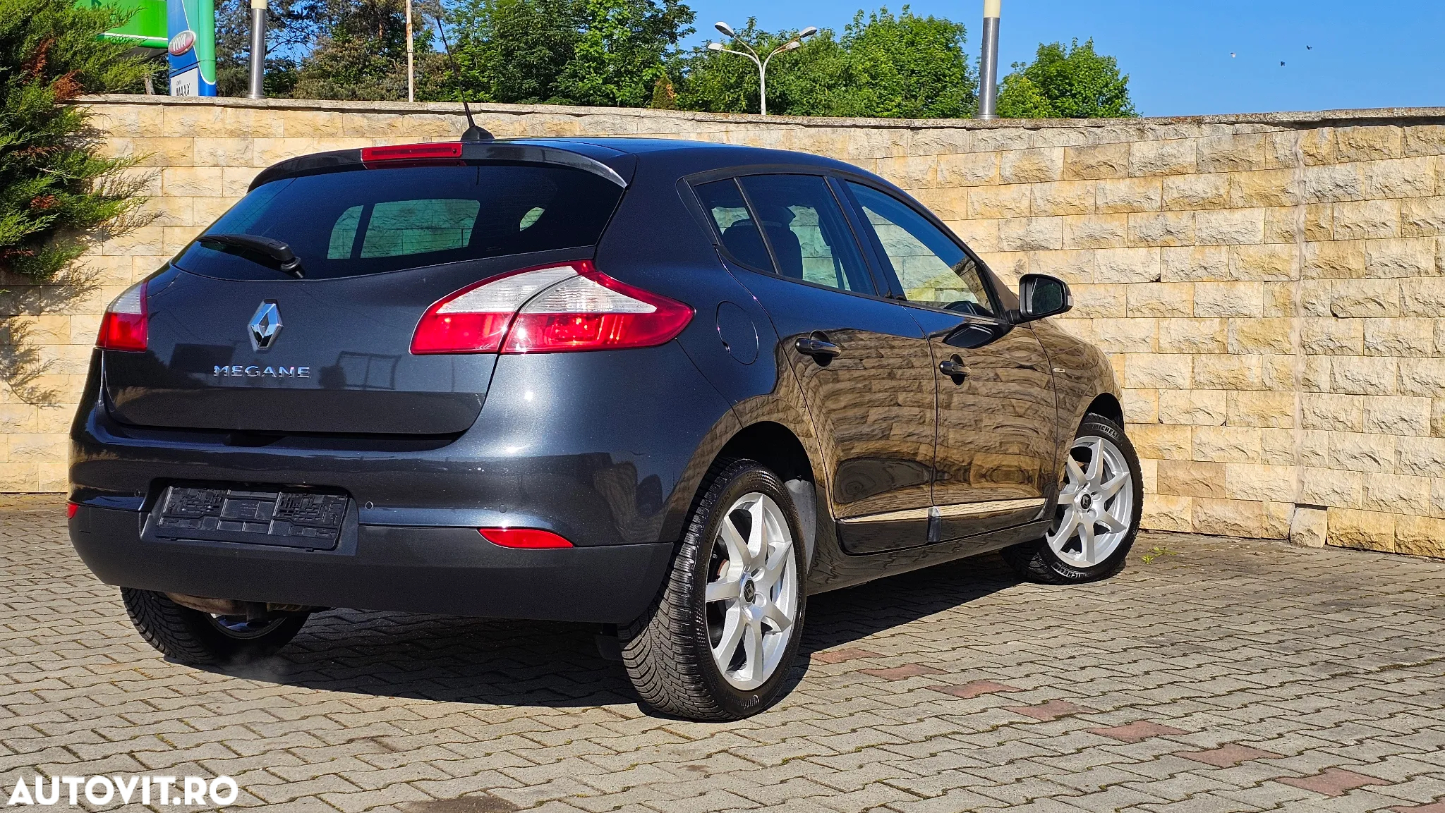 Renault Megane ENERGY TCe 130 EDC BOSE EDITION - 2