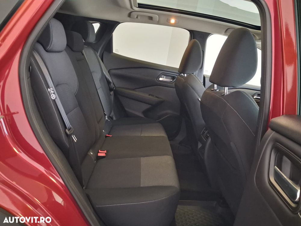 Nissan Qashqai 1.3 l MHEV X-Tronic N-Connecta - 4