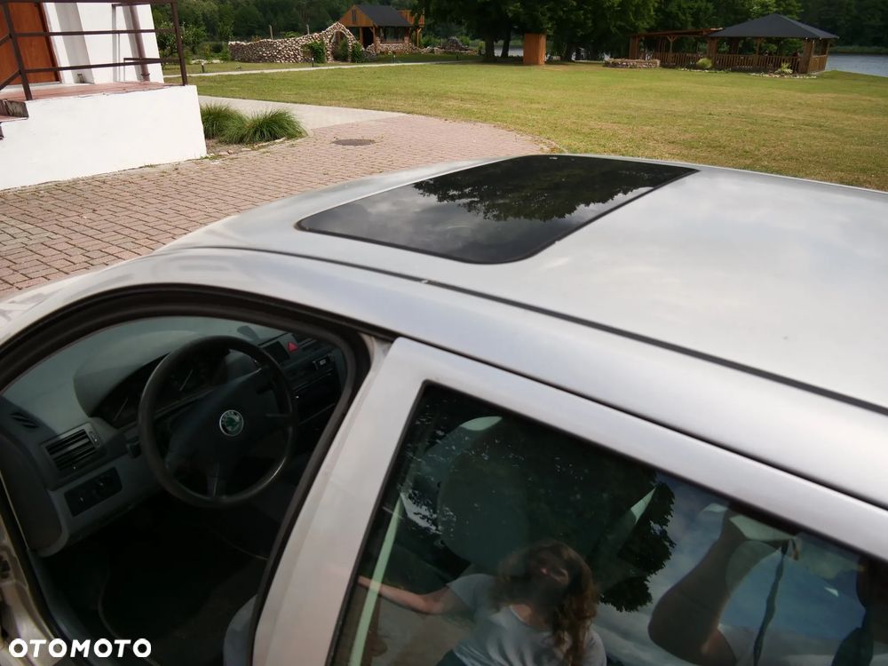 Skoda Fabia 1.4 16V Comfort - 12