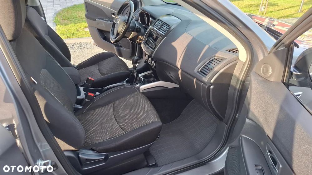 Mitsubishi ASX 1.8 DID Invite AS&G - 16