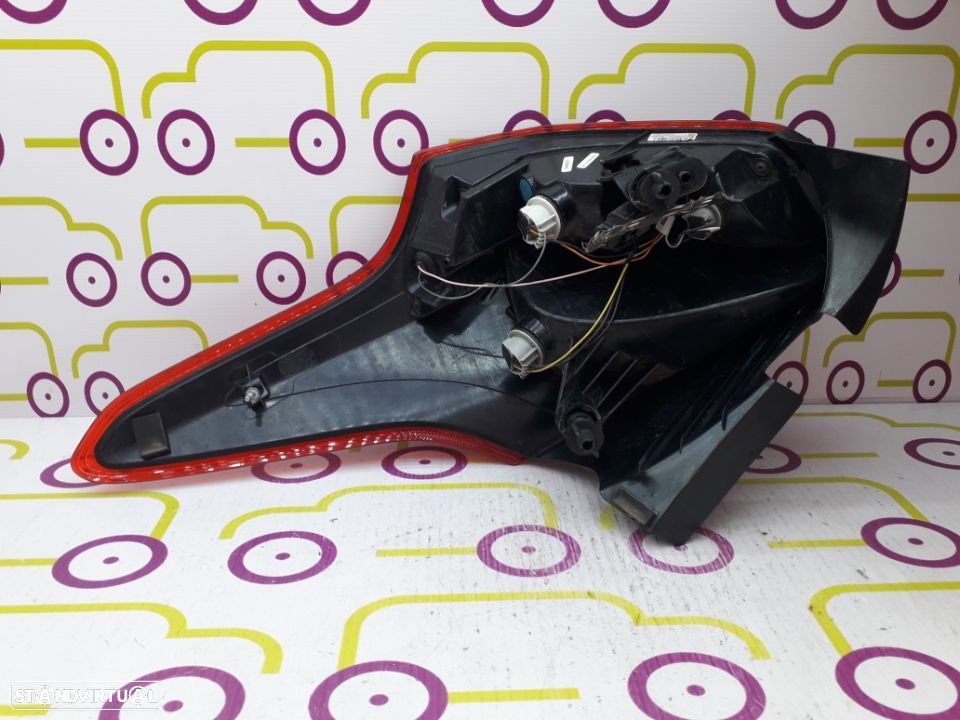 Farolim Esquerdo Ford Focus III 1.6 TDci 115 Cv de 2014 - Ref: F1EB13405CF - NO610022 - 4