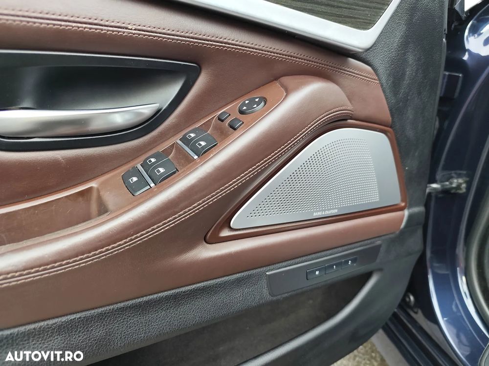 BMW Seria 5 530d xDrive - 16