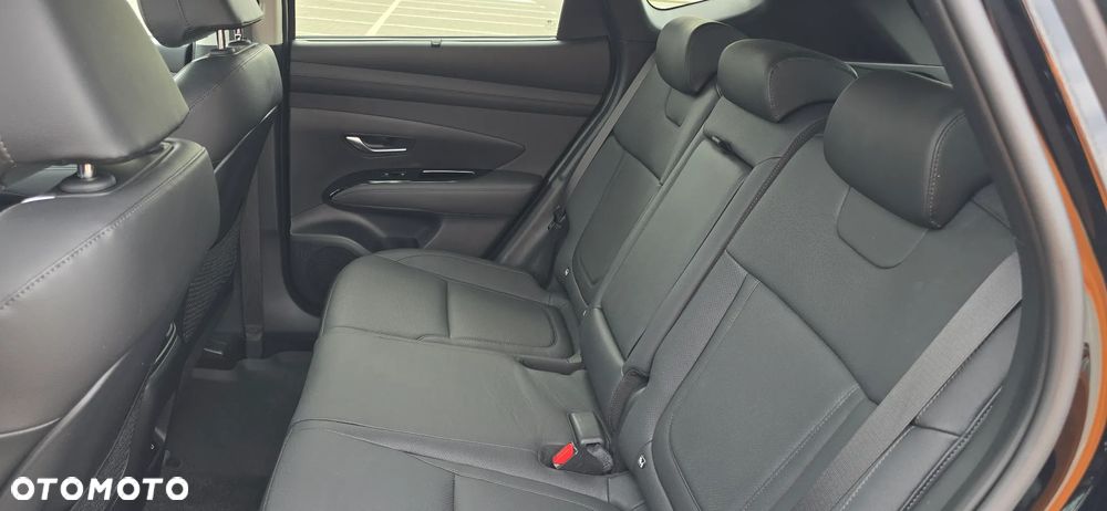 Hyundai Tucson 1.6 T-GDi HEV Platinum 2WD - 16