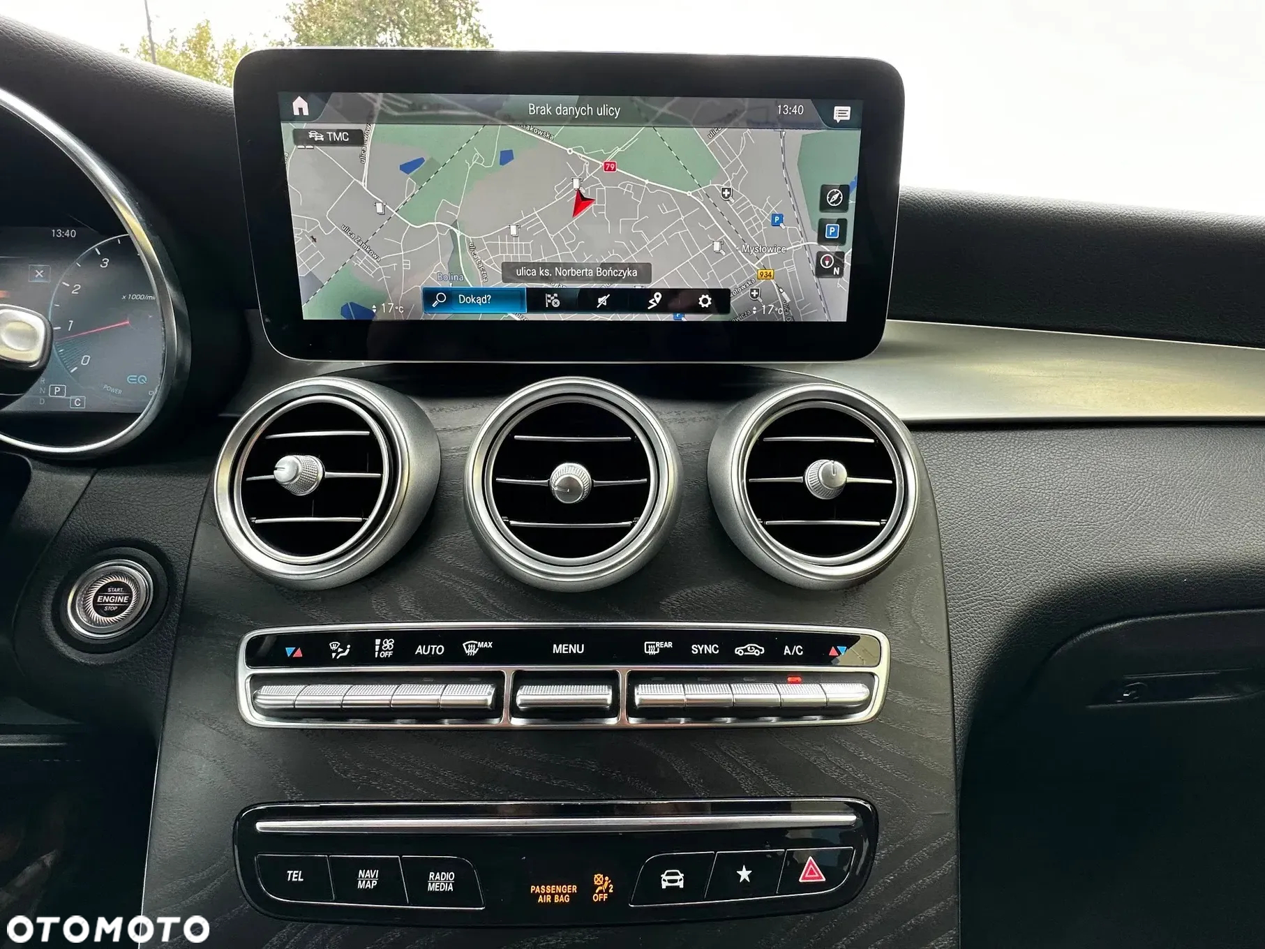 Mercedes-Benz GLC 200 4Matic 9G-TRONIC AMG Line - 32