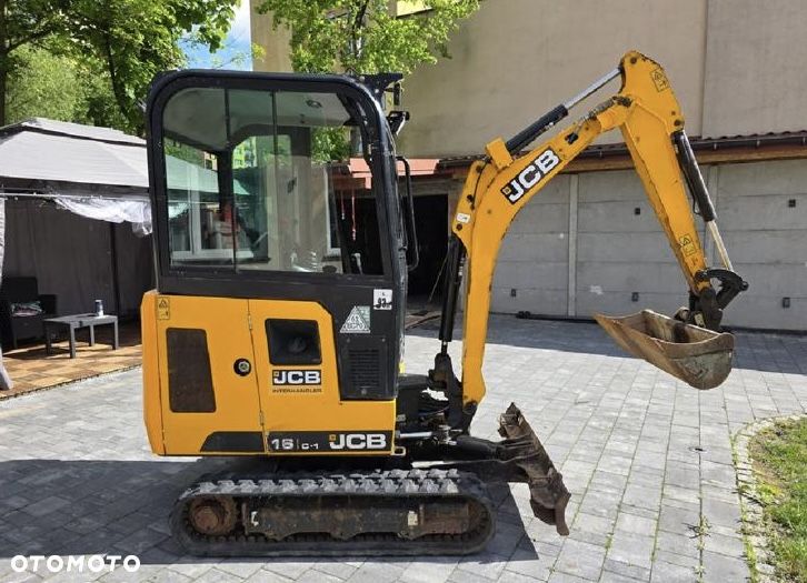 JCB 16c1 - 2