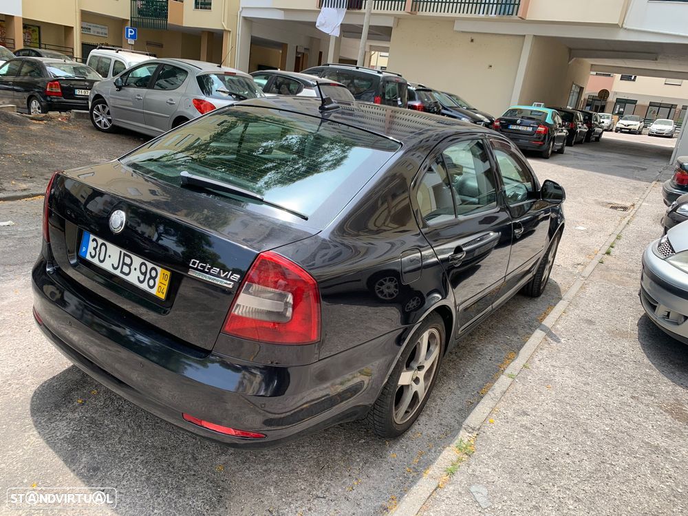 Skoda Octavia 1.6 TDI Greenline - 6