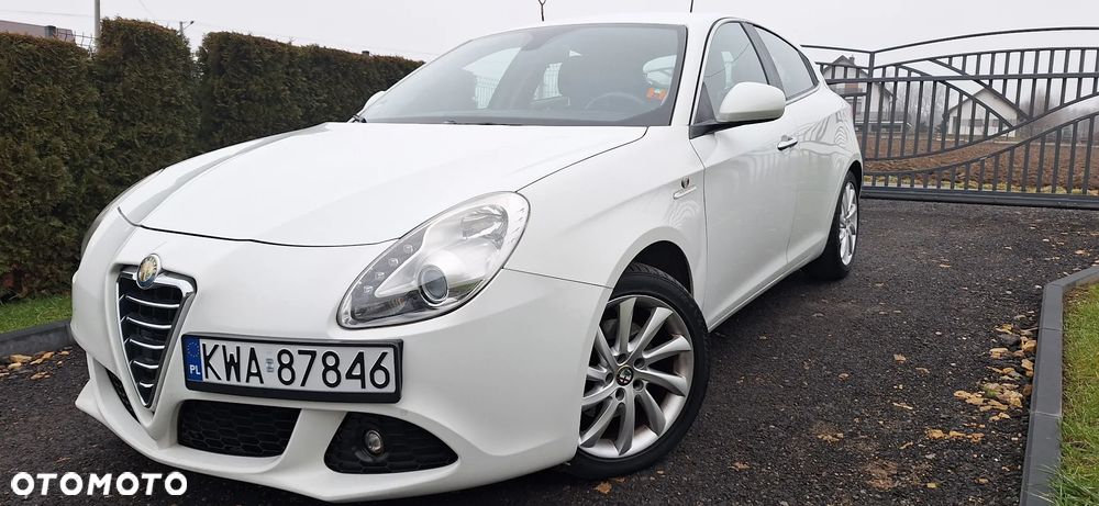 Alfa Romeo Giulietta - 8