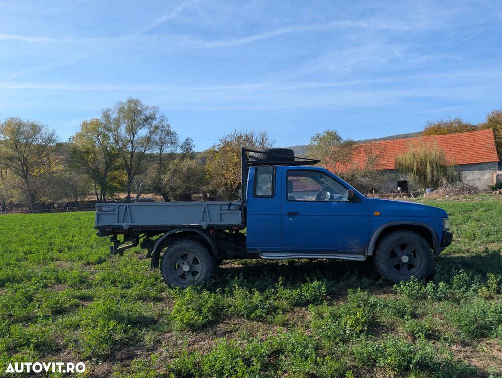 Nissan King Cab - 4