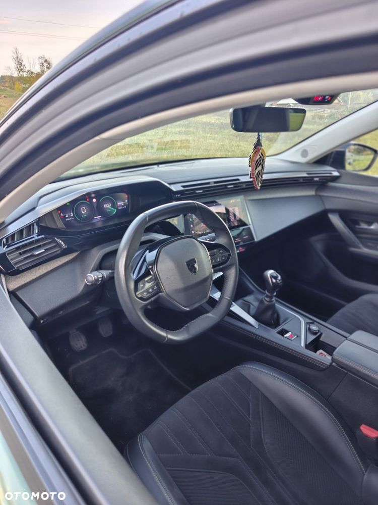 Peugeot 308 - 7