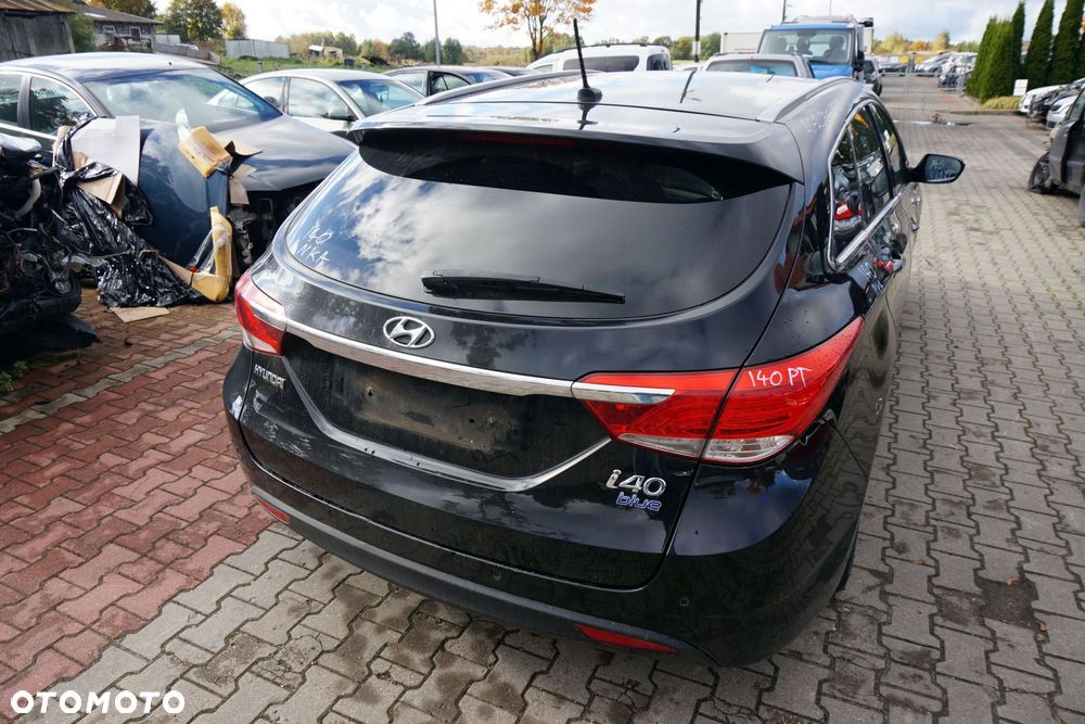 KLAPA BAGAŻNIKA TYLNA I40 VF KOMBI NKA  CZARNY HYUNDAI 2011-2014 - 3