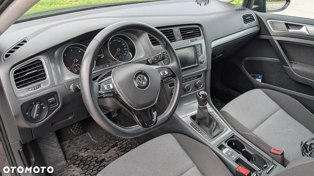 Volkswagen Golf 1.6 BlueTDI Trendline - 6
