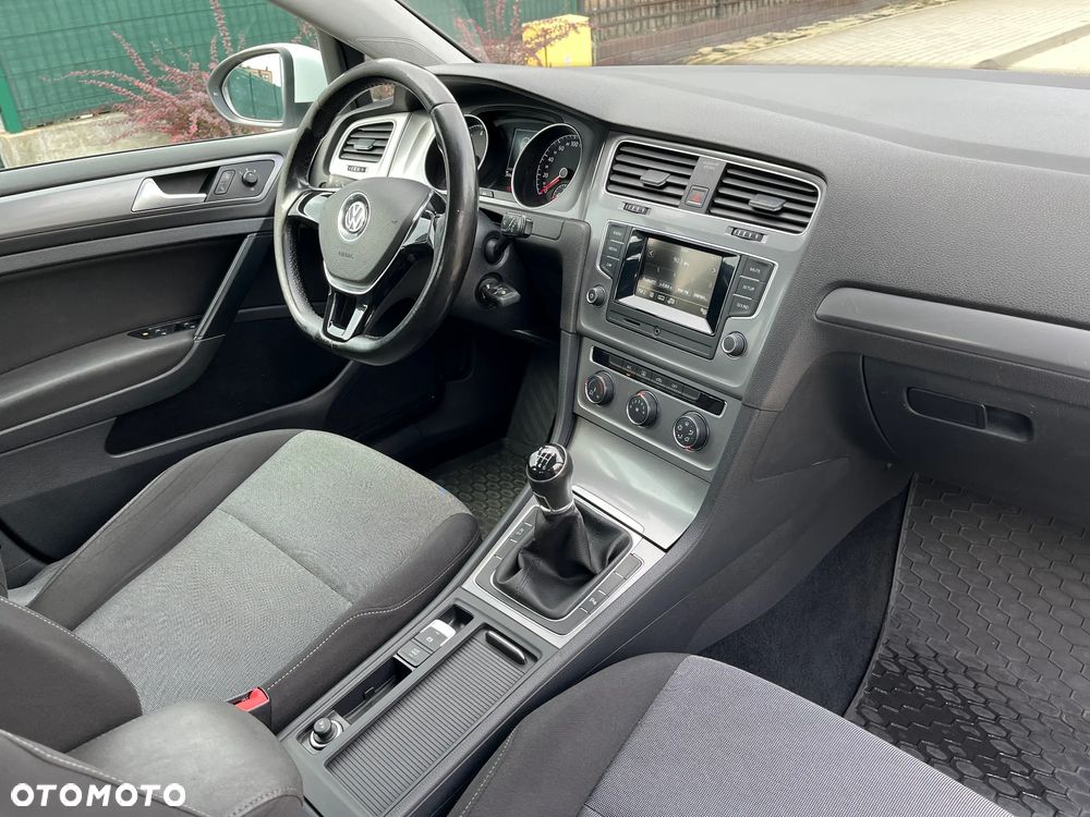Volkswagen Golf VII 1.2 TSI BMT Trendline - 14