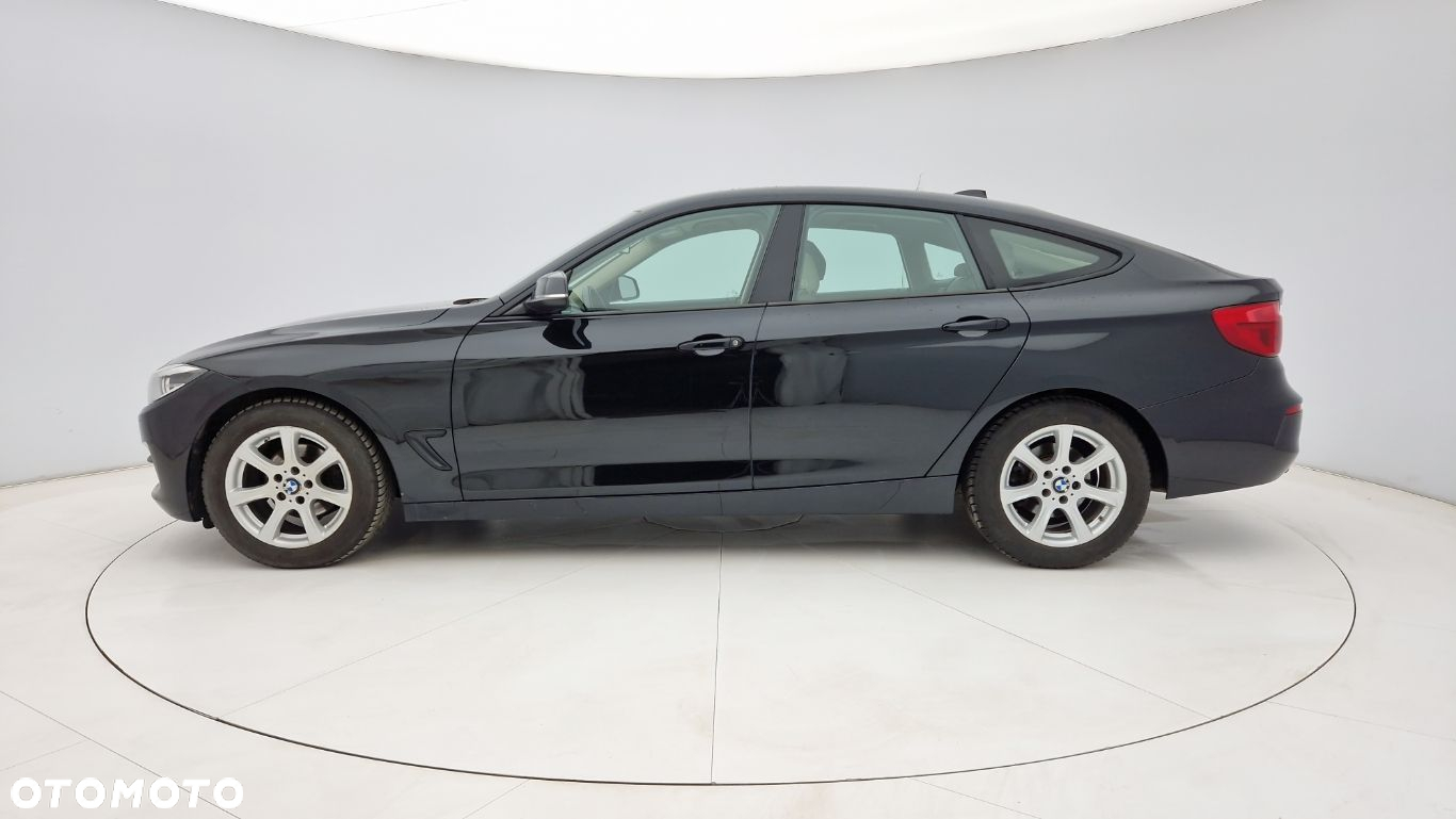 BMW 3GT 320i - 2