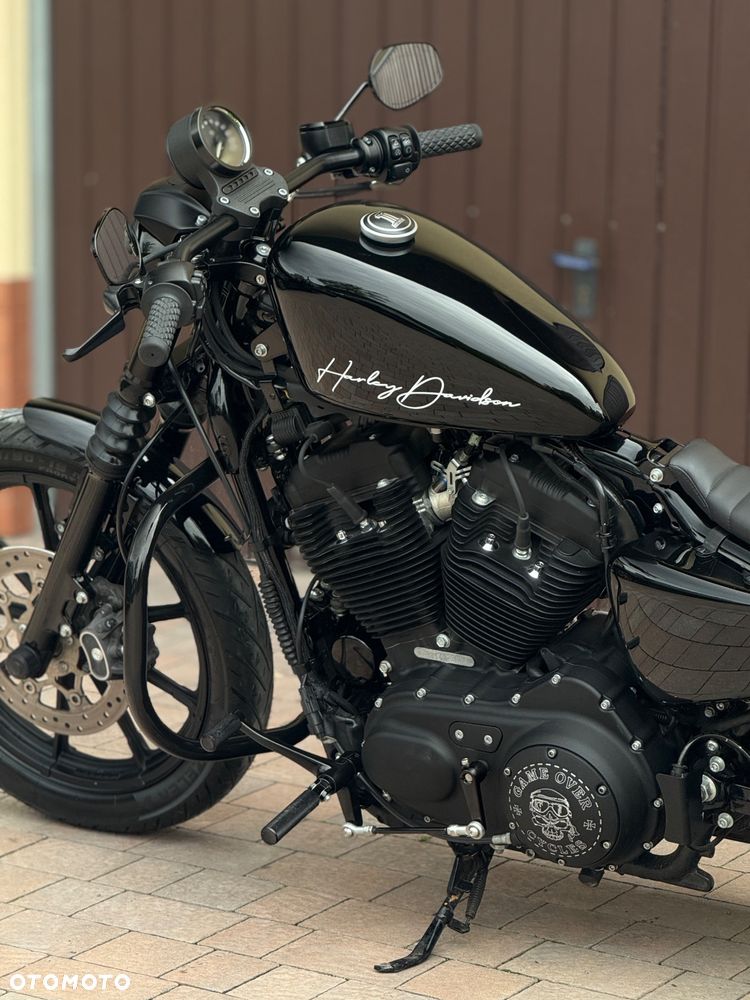 Harley-Davidson Sportster Iron 1200 - 25
