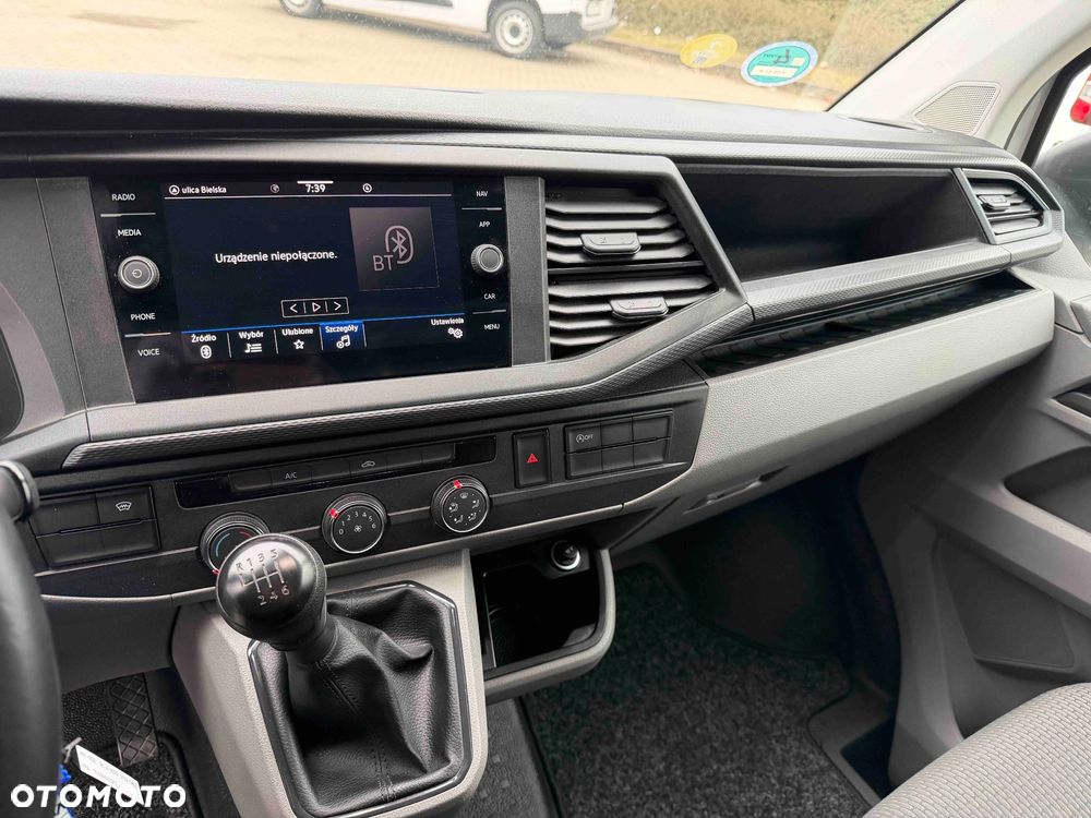 Volkswagen Transporter - 11