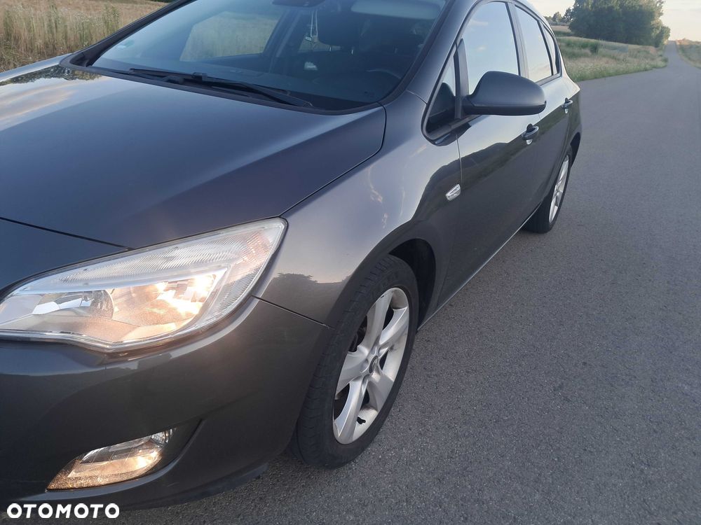Opel Astra - 3