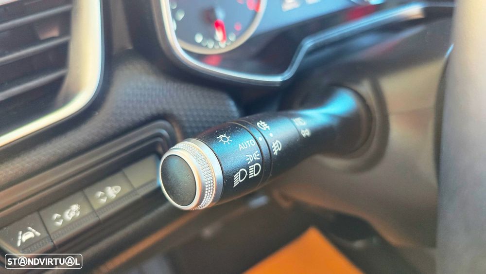 Renault Clio 1.0 TCe Exclusive - 18