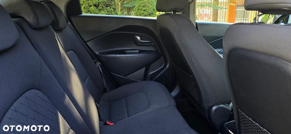 Kia Rio 1.2 XL Business Line - 34