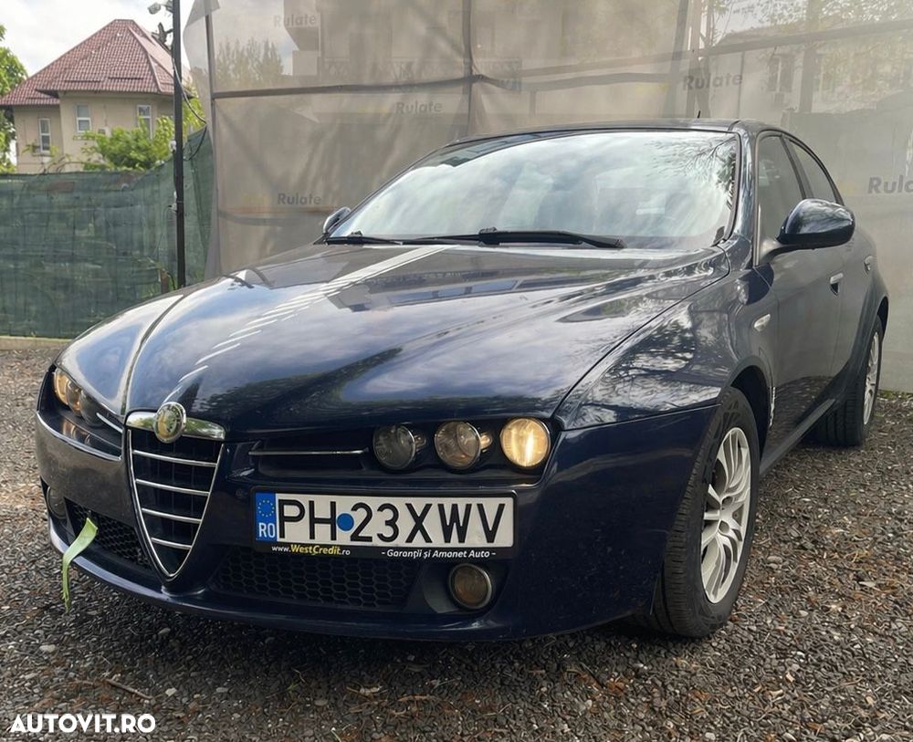 Alfa Romeo 159 - 2