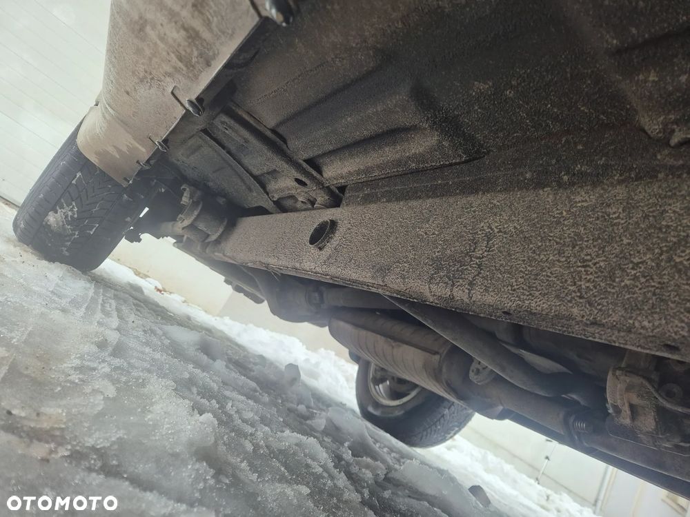 Suzuki Grand Vitara - 9