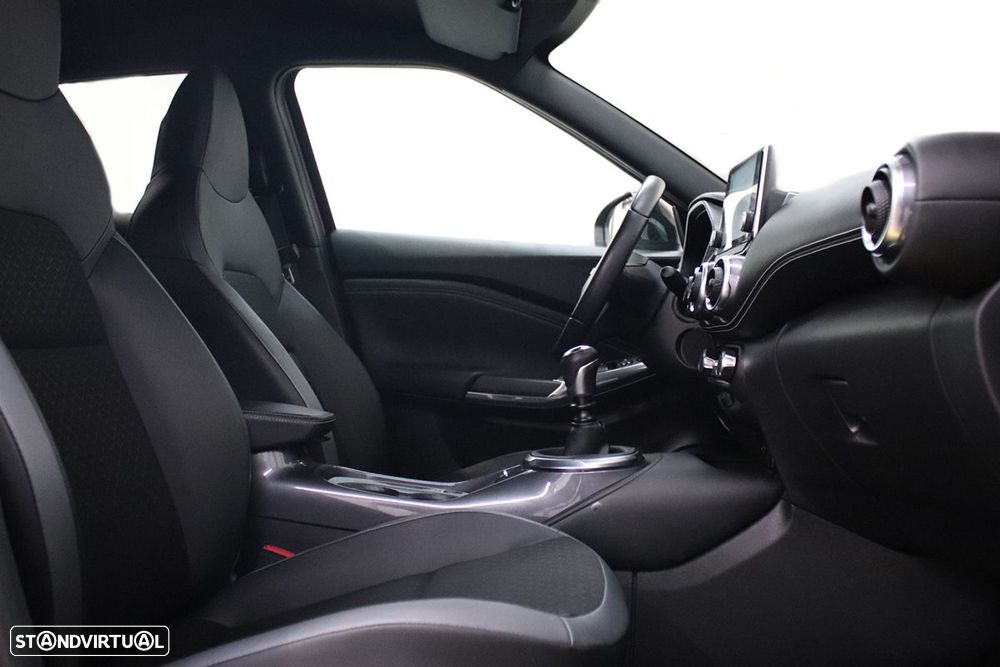 Nissan Juke 1.0 DIG-T N-Design Black - 20