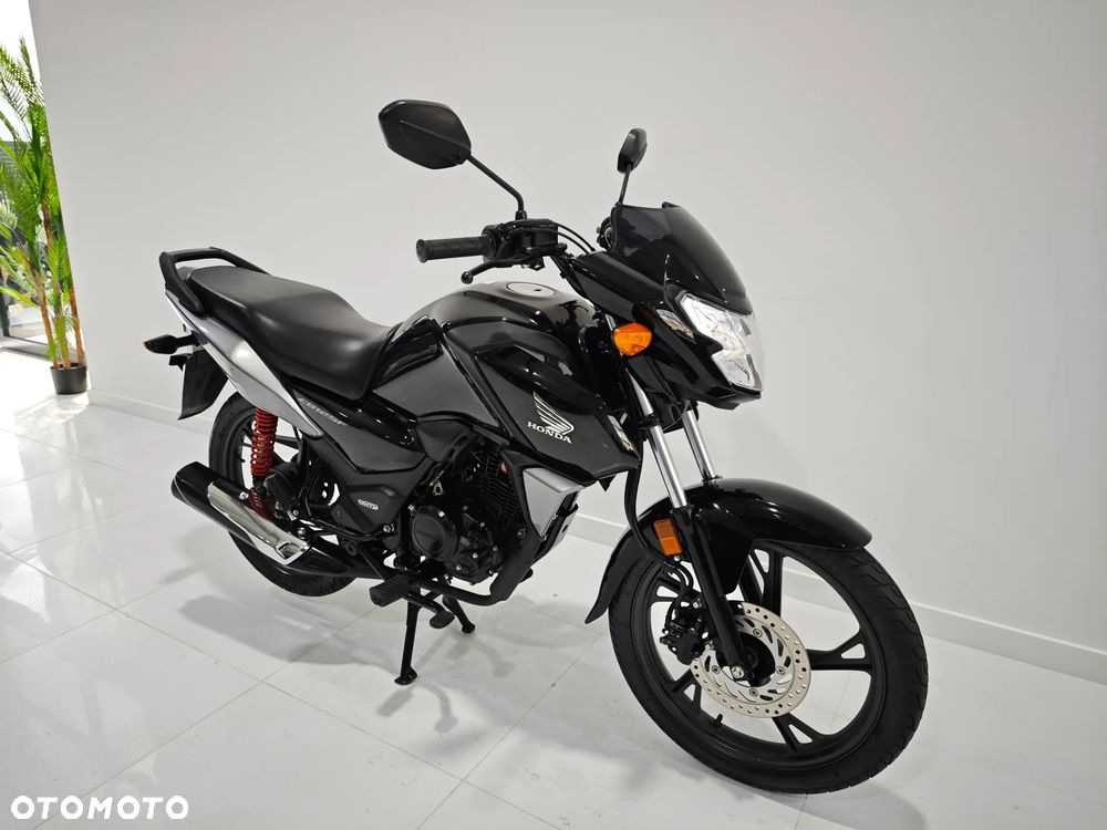 Honda CBF - 4