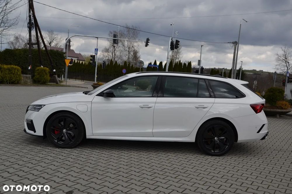 Skoda Octavia - 3