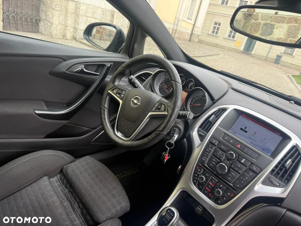 Opel Astra - 35