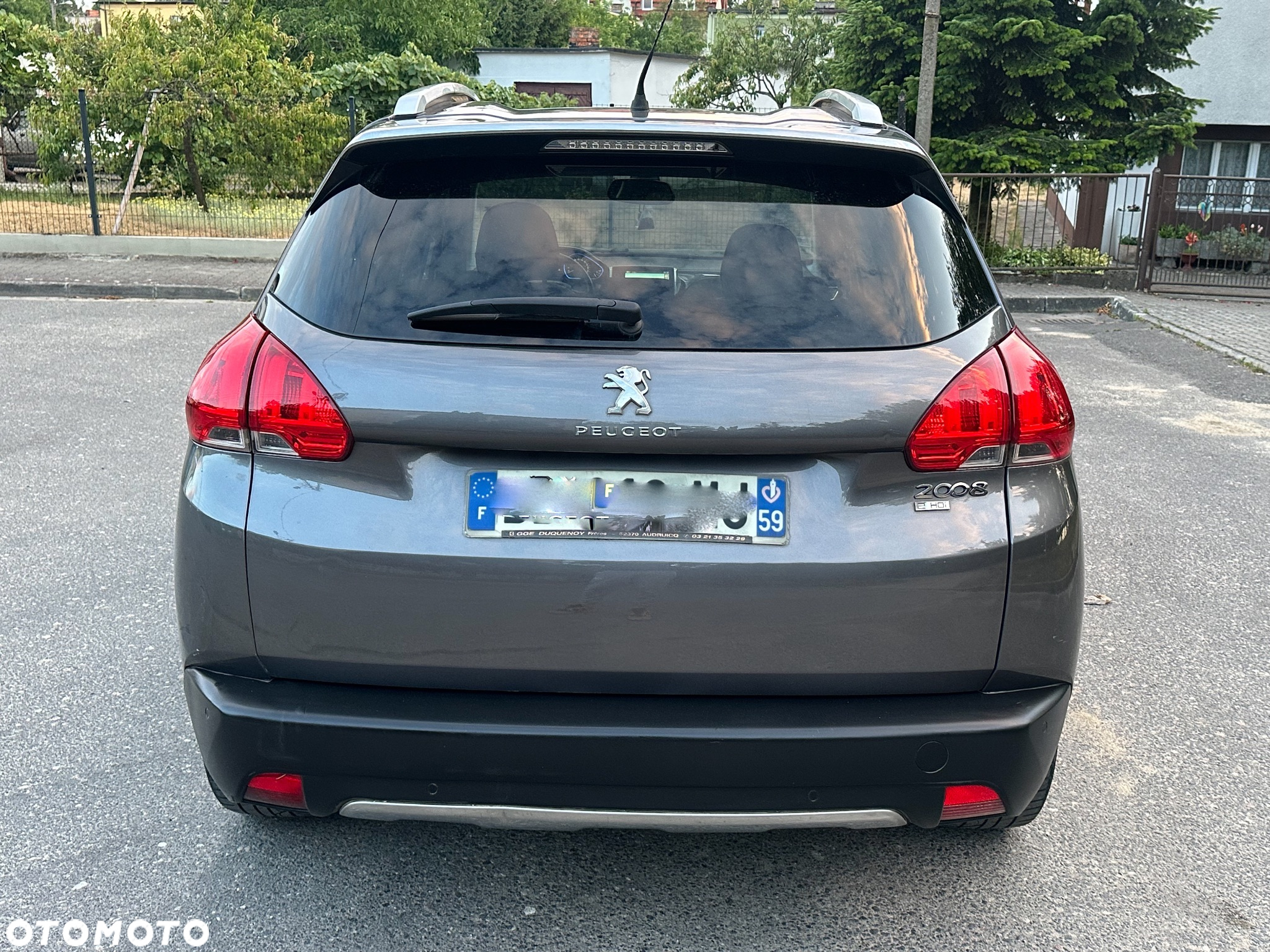Peugeot 2008 1.6 e-HDi Allure S&S - 4