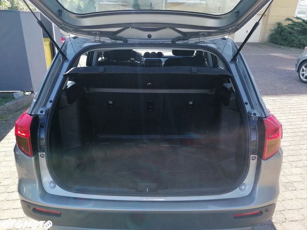 Suzuki Vitara 1.6 Comfort 4WD - 13