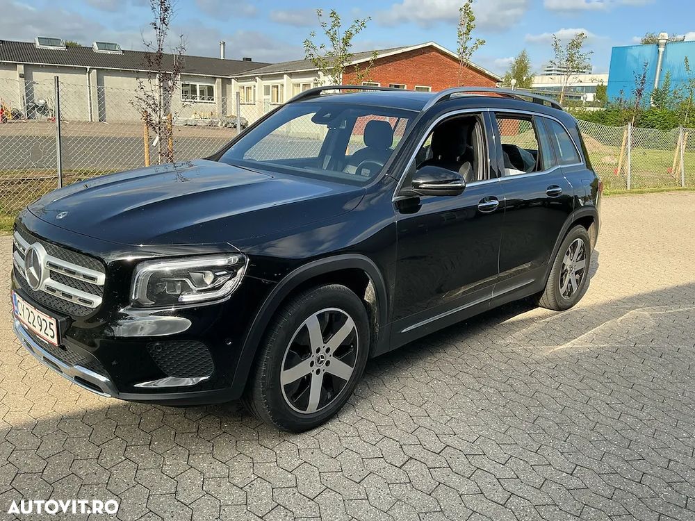 Mercedes-Benz GLB - 1