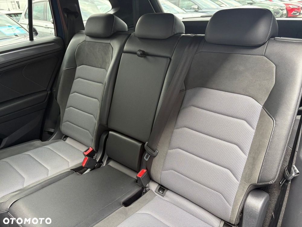 Volkswagen Tiguan Allspace 2.0 TSI 4Mot Highline DSG 7os - 13