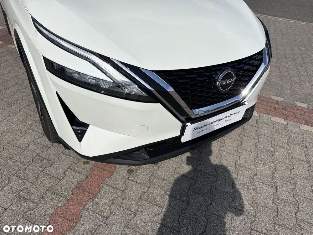 Nissan Qashqai 1.3 DIG-T mHEV N-Connecta Xtronic - 25