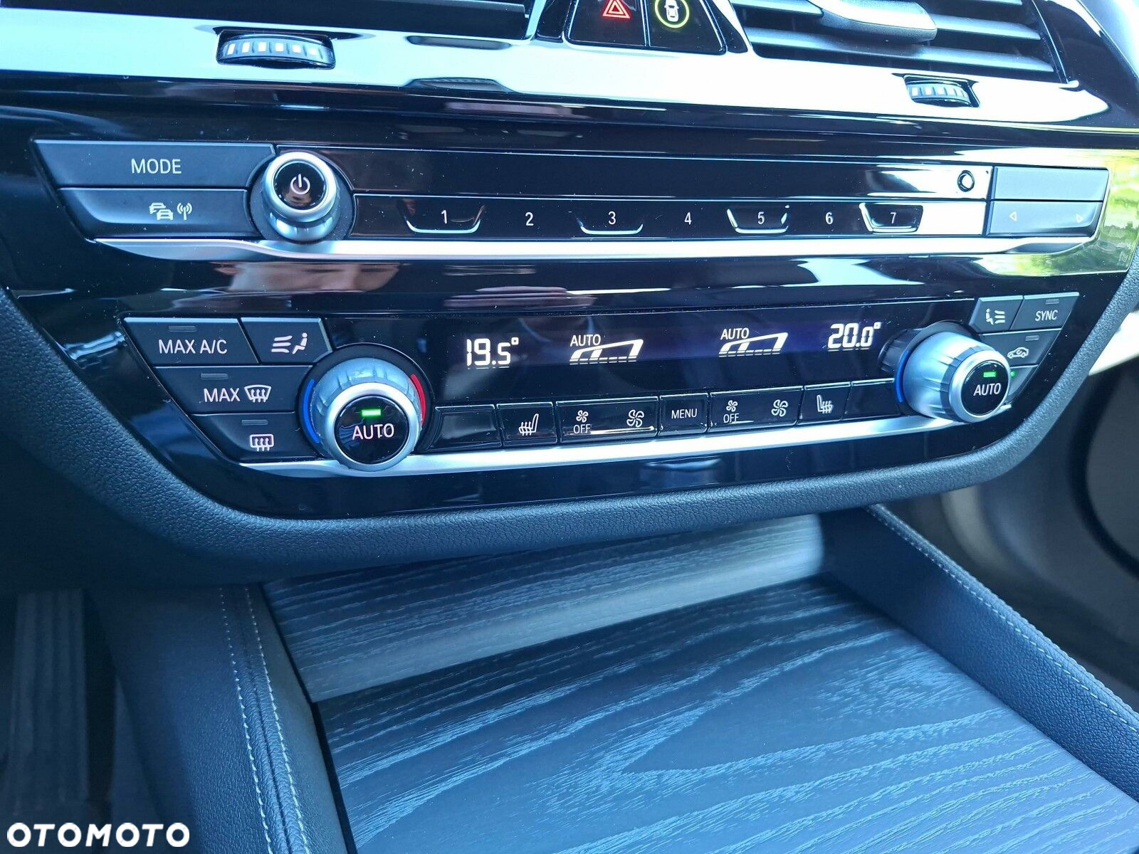 BMW Seria 5 520d xDrive Luxury Line - 21