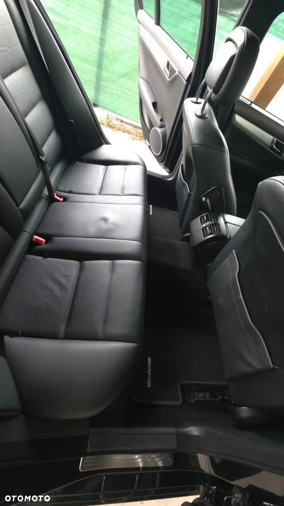 Mercedes-Benz Klasa C 300 7G-TRONIC Avantgarde - 22