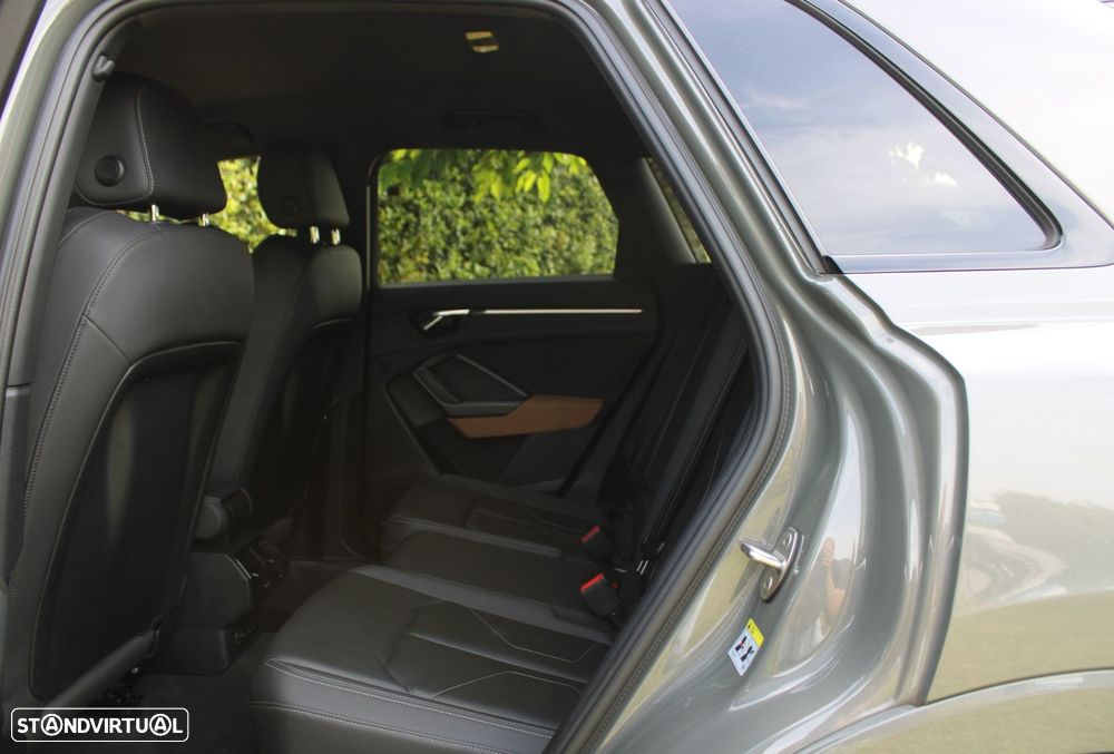 Audi Q3 45 TFSIe S line S tronic - 11