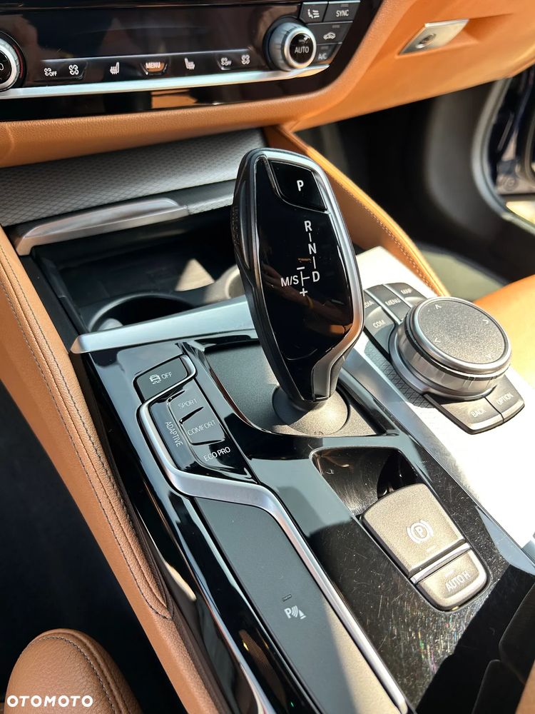 BMW Seria 5 530d xDrive M Sport sport - 21