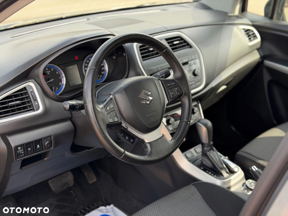 Suzuki SX4 S-Cross 1.6 Elegance 4WD CVT - 21