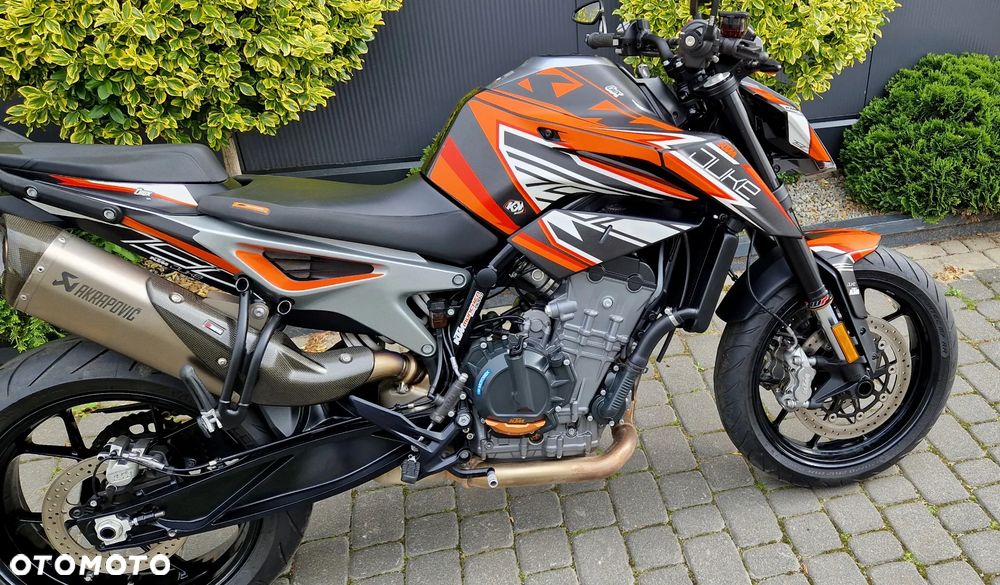 KTM Duke - 22