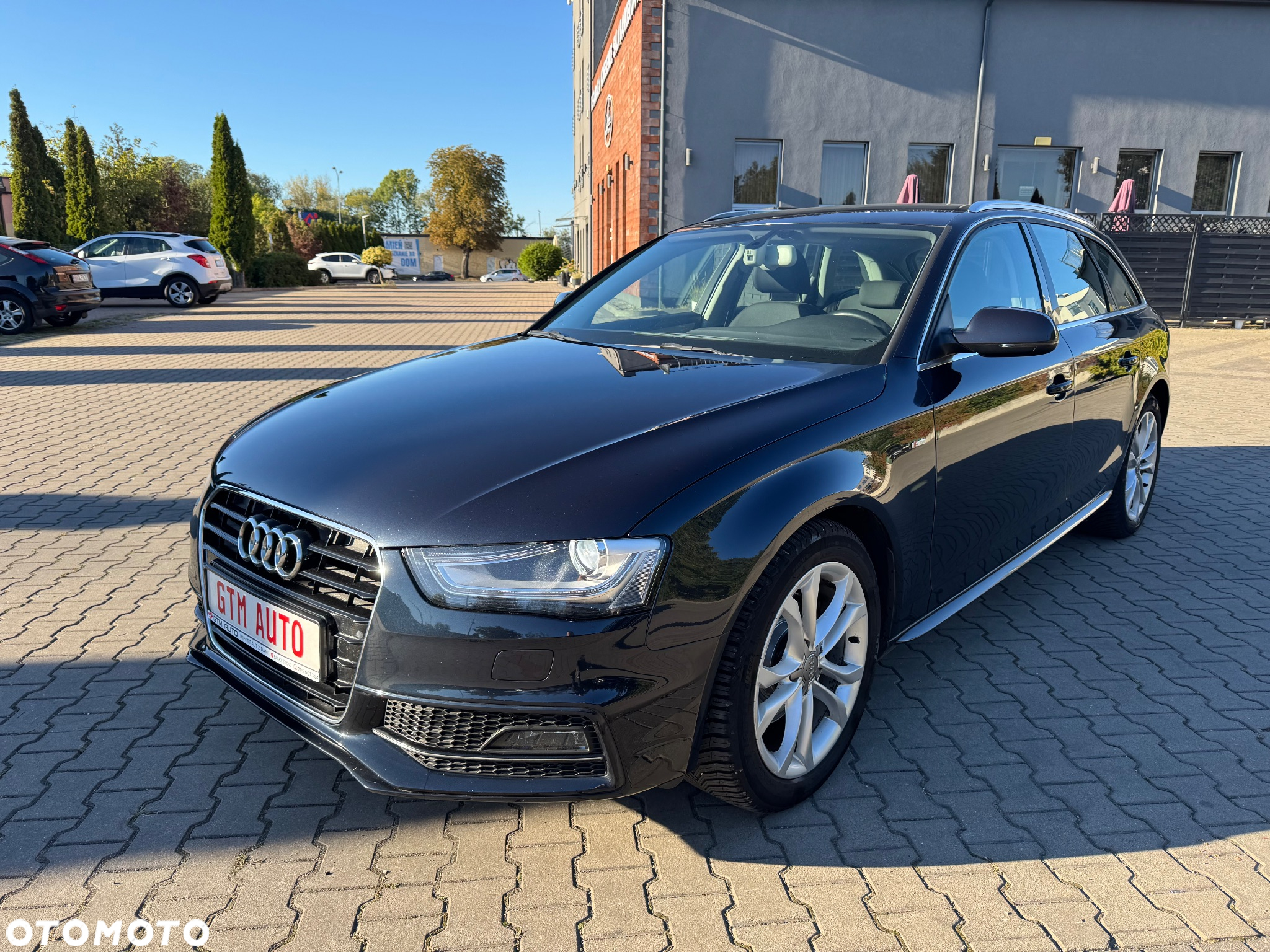 Audi A4 Avant 2.0 TDI - 4