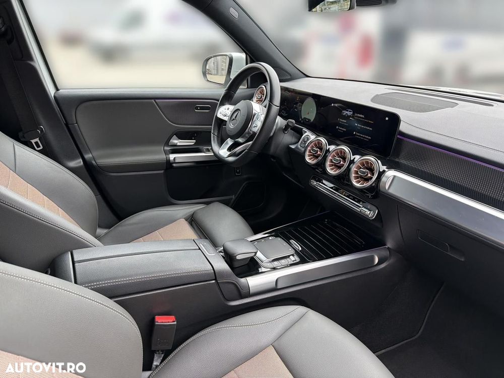 Mercedes-Benz EQB - 13