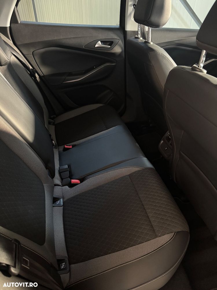 Opel Grandland X 1.2 Start/Stop Business Edition - 8